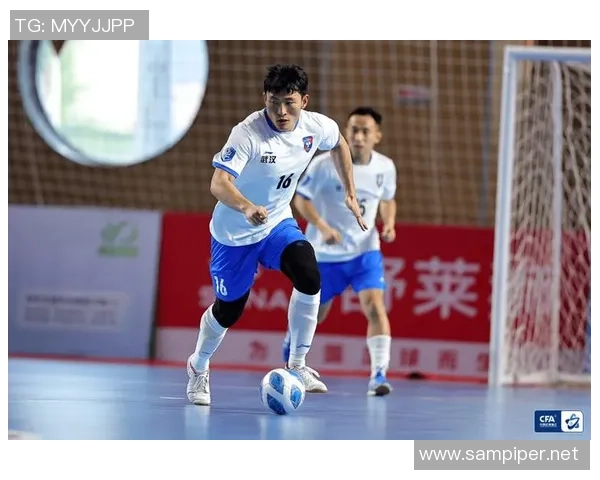 武汉篮球队在洲际杯积分榜上以100分稳居第一名展现强劲实力